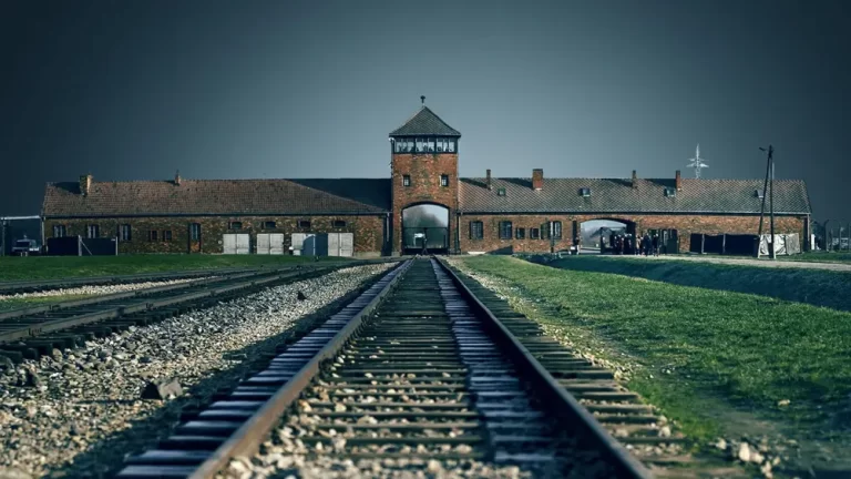 Holokauszt nemzetközi emléknapja, 79 éve szabadult fel Auschwitz-Birkenau