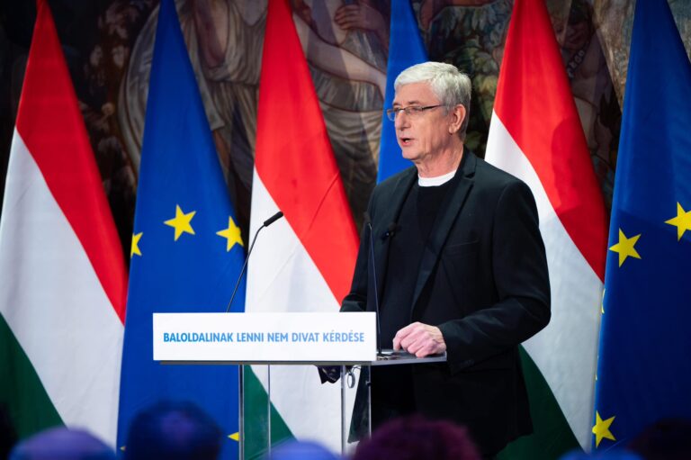 Orbán Viktor után Gyurcsány Ferenc is évet értékelt