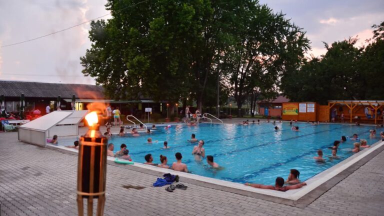 Továbbra is gyógyvíz maradt a gödi strand vize
