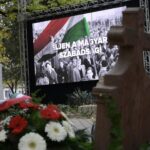 Méltóságteljes megemlékezések Dunakeszin és Gödön – a közösség ereje és az összetartozás ünnepe